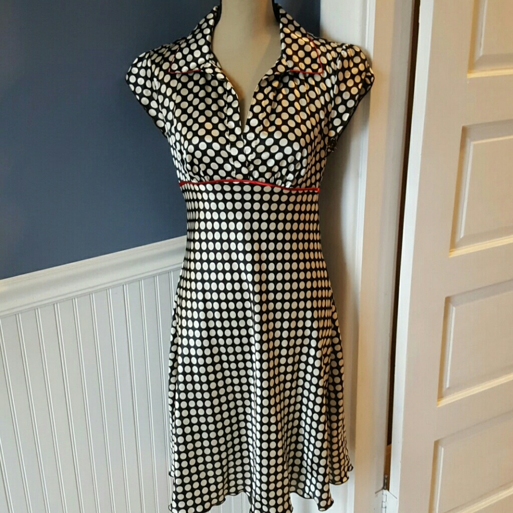 Black & white polkadot dress